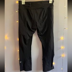 Lululemon black 3/4 leggings